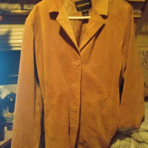 Jacket - Picture 2 of 3